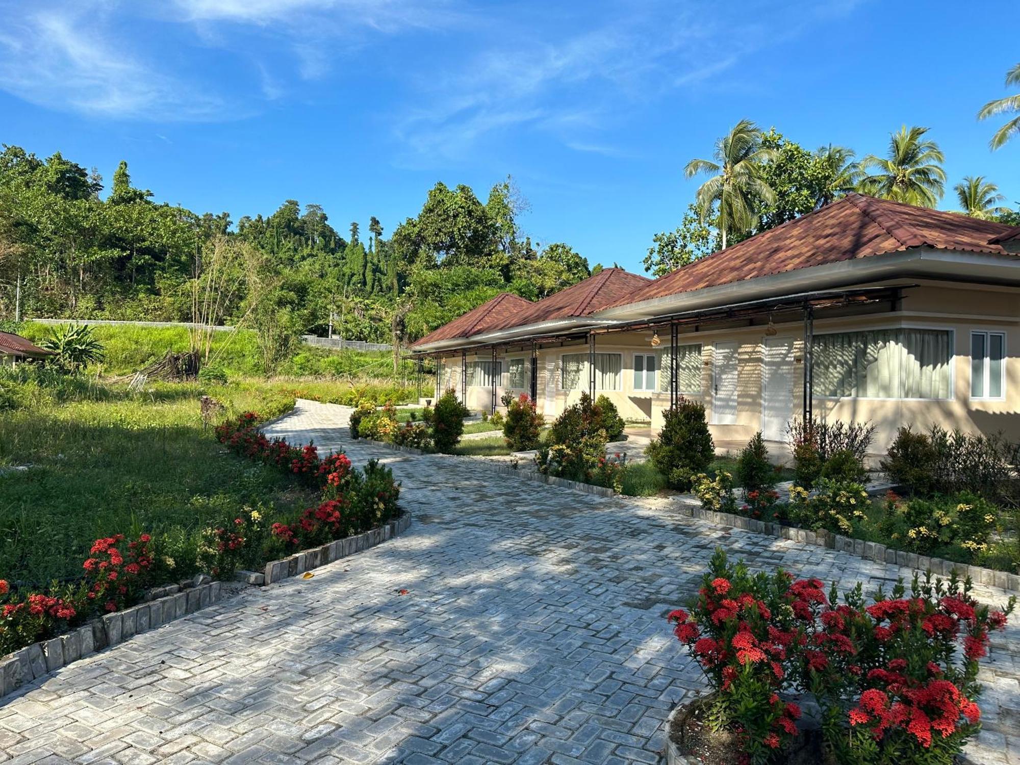 Vogelkopf Resort Tapokreng ภายนอก รูปภาพ