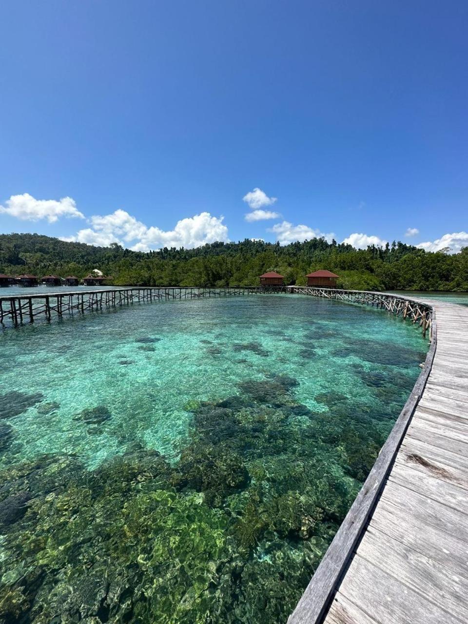 Vogelkopf Resort Tapokreng ภายนอก รูปภาพ